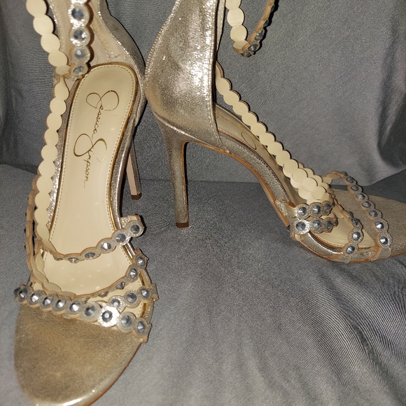 Jessica Simpson Size 7.5 Gold Embellished Heeled Zip Up Sandals - Picture 1 of 6